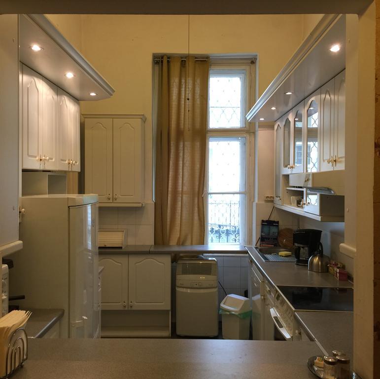 Elisabeth Apartment *